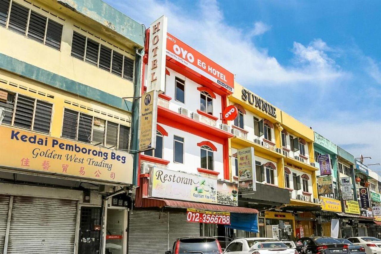 Oyo 89672 Eg Hotel Jj Джохор Бахру Екстериор снимка
